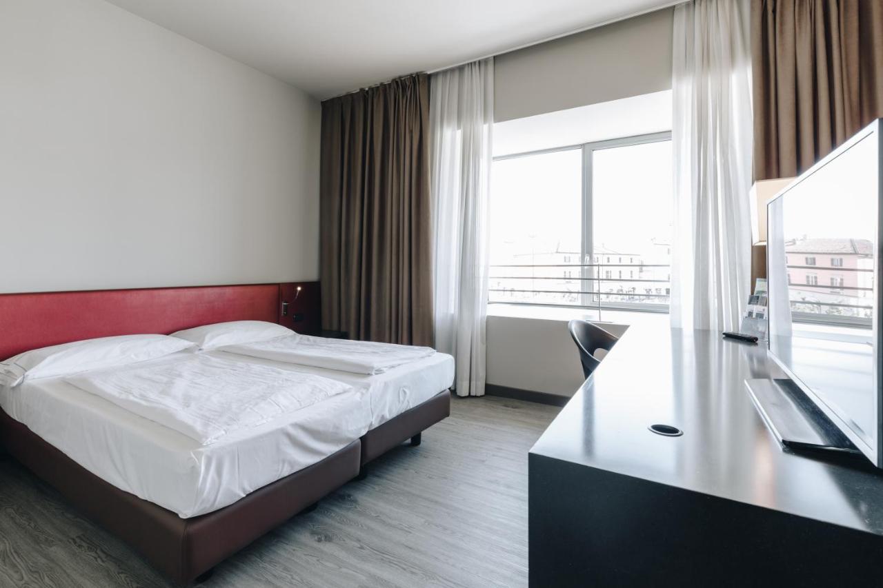 Hotel Continental Cremona Ngoại thất bức ảnh