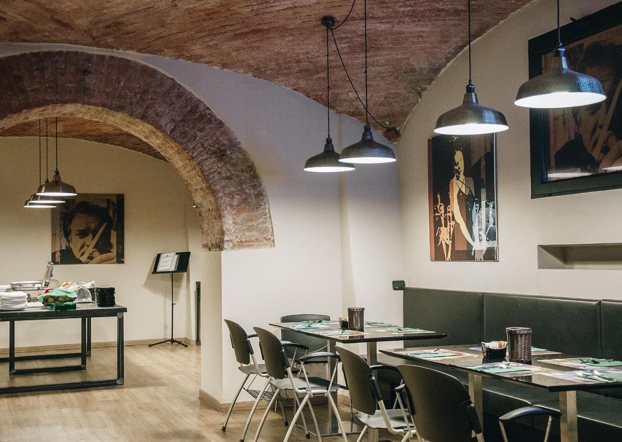 Hotel Continental Cremona Ngoại thất bức ảnh