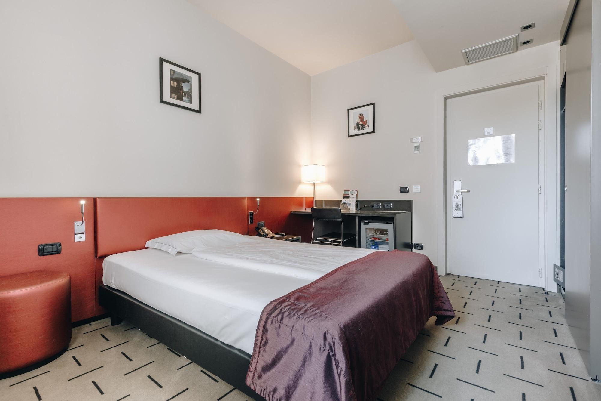 Hotel Continental Cremona Ngoại thất bức ảnh