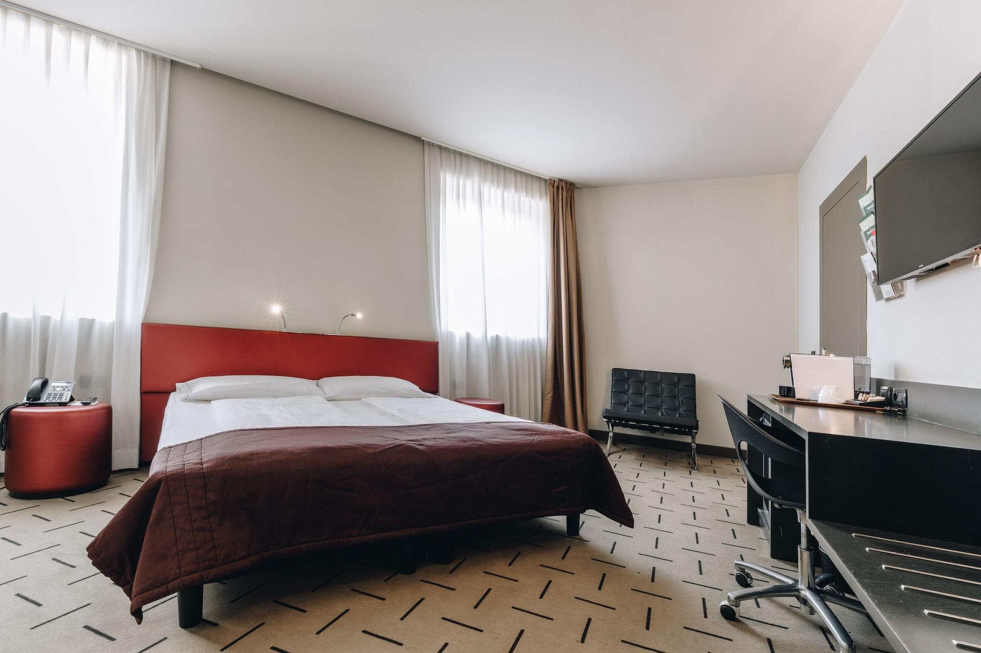 Hotel Continental Cremona Ngoại thất bức ảnh