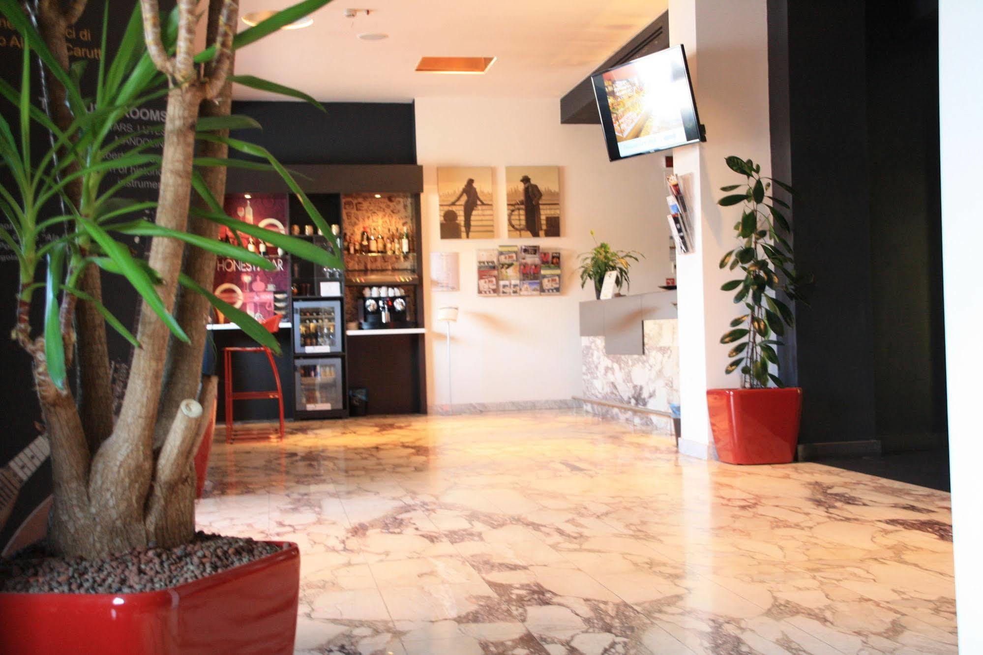 Hotel Continental Cremona Ngoại thất bức ảnh